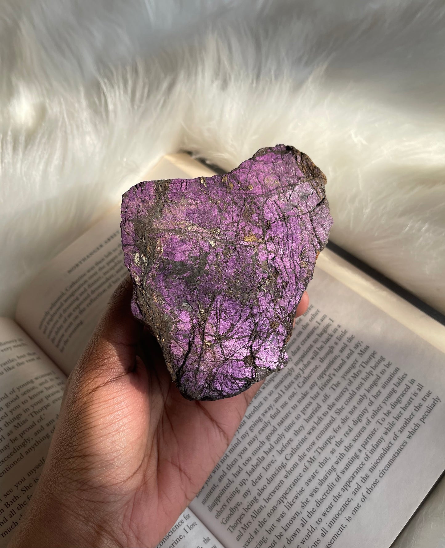 Purpurite display piece