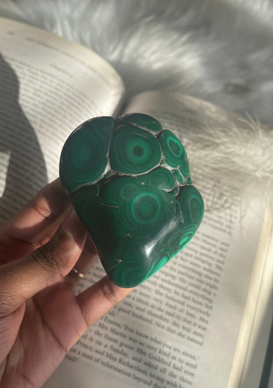Polished Malachite freeform