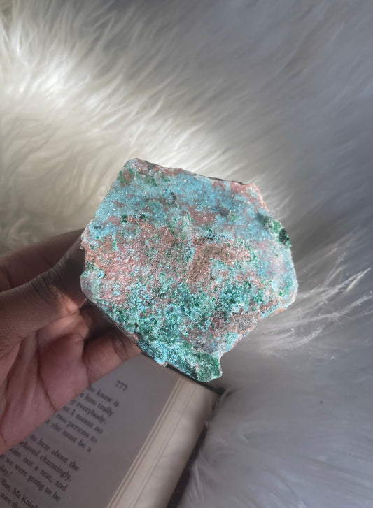 Chrysocolla druzy
