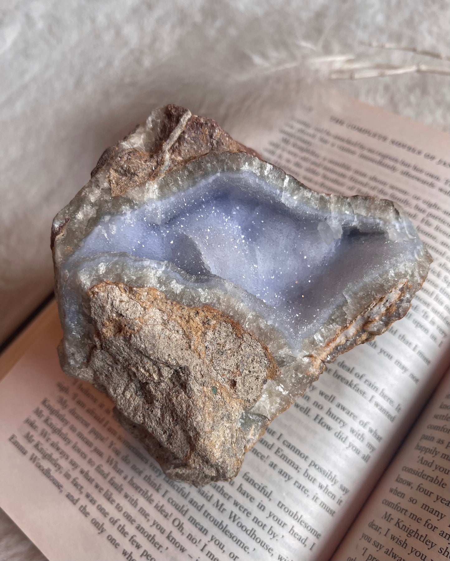Blue Lace Agate geode (large)