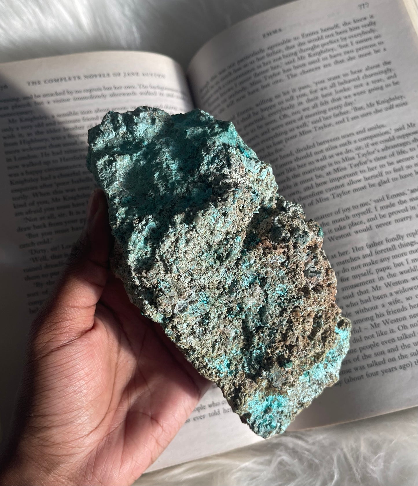 Chrysocolla druzy
