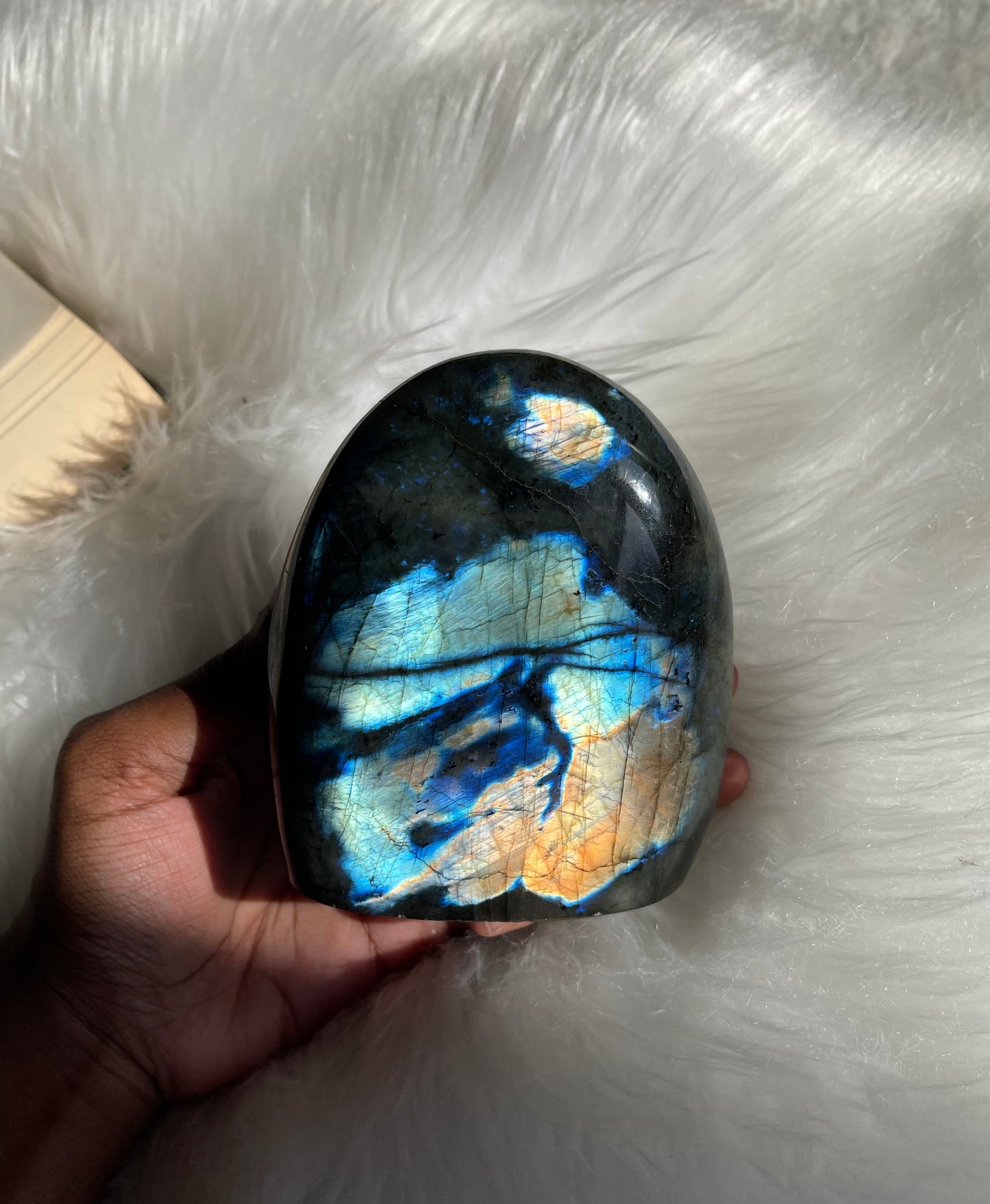 Labradorite display piece
