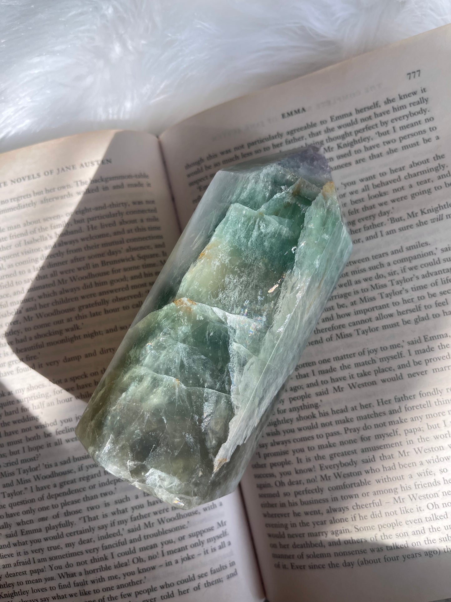 Fluorite point