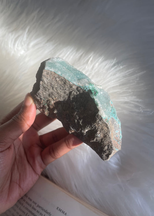 Chrysocolla druzy