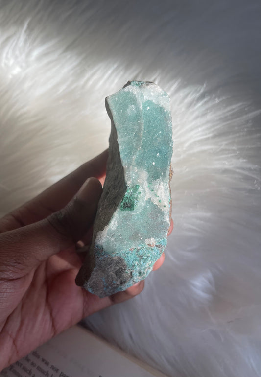 Chrysocolla druzy