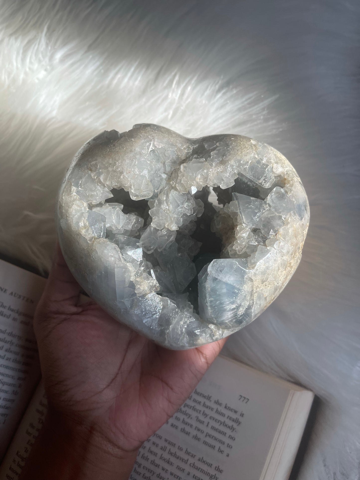 Celestite heart - Large